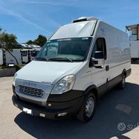 Daily 35s15 frigo con atp 11-2027 p/giorno notte 2