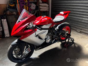 Mv agusta f3 675 pronto pista