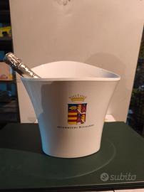 porta ghiaccio in materiale plastico 