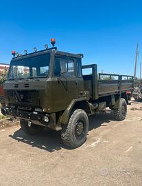 Iveco ACM 90 macchina operatrice