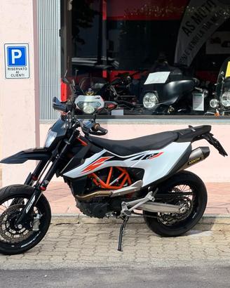 Ktm 690 SMC R + Promo