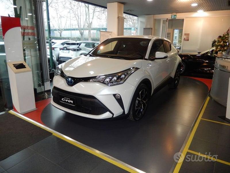 TOYOTA C-HR (2016-2023)