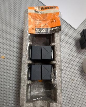 2 PZ. doppio pulsante TICINO LIVING CLASSIC 4552