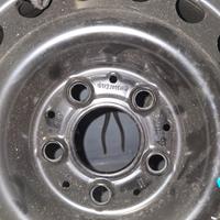 Cerchi e copricerchi Mercedes 200 E