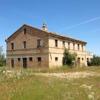 Casale vista mare da ristrutturare