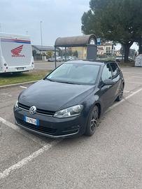 Golf 7 Business 1.6 TDI 5P Highline Bluemotion