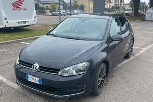 Golf 7 Business 1.6 TDI 5P Highline Bluemotion
