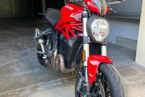 Ducati Monster 821