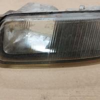 Faro fendinebbia sx Alfa GTV 916 da ripristinare