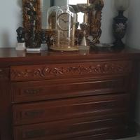 comodini e cassettiera camera da letto