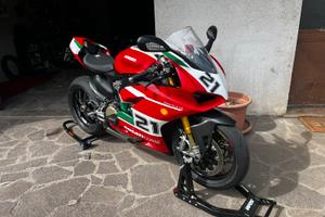 Ducati panigale V2. Troy bayliss