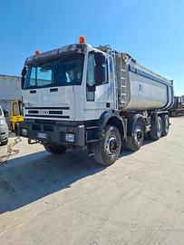 iveco eurotrakker 