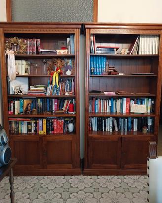 Libreria di legno