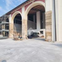MAGAZZINO A ZEVIO