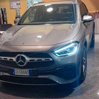 Mercedes-benz GLA 180 d Automatic Premium