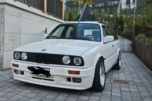 BMW E30 Touring