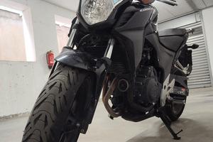 Honda CB500F (2014) – 11000km da vetrina