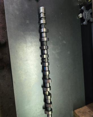 Albero a camme Nissan Patrol y61 2.8
