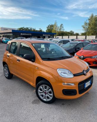 Fiat Panda 0.9 TwinAir Turbo Natural Power Lounge