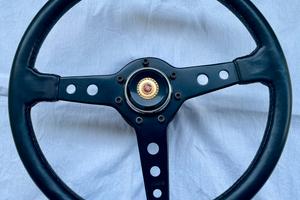 Volante FIAT anni ‘70. Fiat 124?
