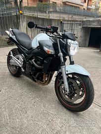 Suzuki Gsr 600