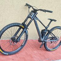 DH DOWNHILL MONDRAKER SUMMUM 2024 L 
