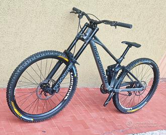 DH DOWNHILL MONDRAKER SUMMUM 2024 L 