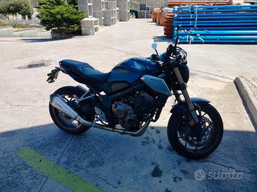 Honda CB650R pari al nuovo