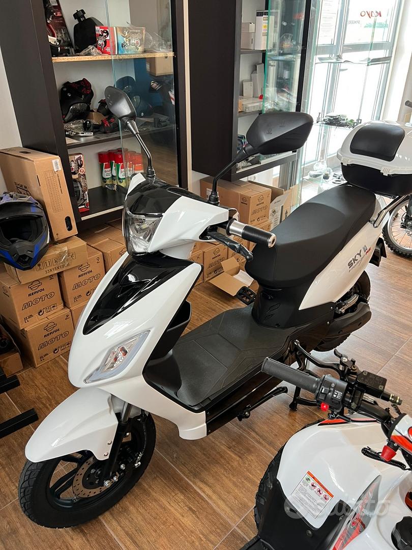 Scooter SKY II 1000W DIGITAL Moto e Scooter In vendita a Treviso