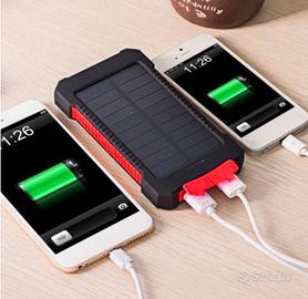 Carica batterie portatile solare per cellulare - Telefonia In vendita a  Parma