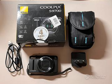 Nikon Coolpix S9700