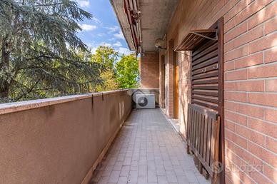4 LOCALI A FERRARA