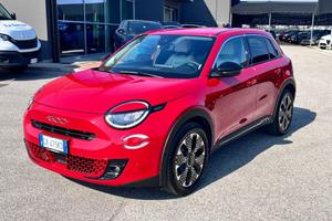 FIAT 600 Hybrid 100 CV DCT MHEV La Prima / Rosso