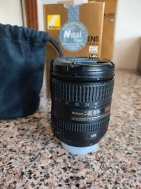 Nikon standard zoom 16-85 mm