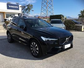 Volvo XC 60 B4 (d) AWD Plus Dark Cambio Automatico