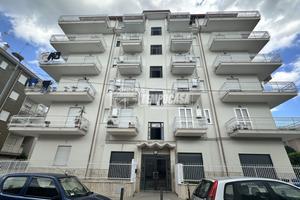 2 Vani in zona Centrale