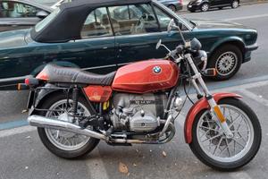 BMW R45 del 1979 completamente restaurata