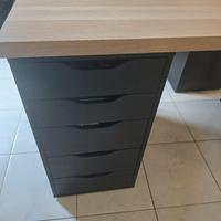 Scrivania IKEA con cassetti – Solo 90€!