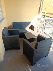 sedie divanetto e tavolino per giardino terrazzo 