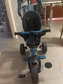 triciclo strolly compact