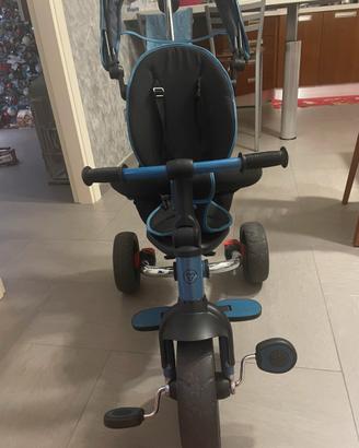 triciclo strolly compact