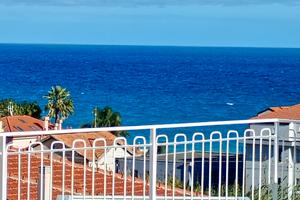 Ceriale privato vende alloggio