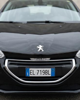Peugeot 208 1.6 blu HDi