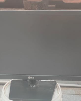 Monitor LG 22''