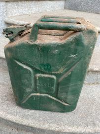 Militaria