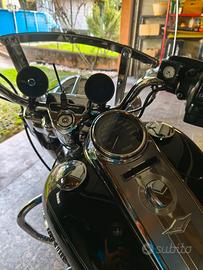   Harley Davidson Road King Classic