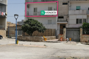 Appartamento Ribera con giardini,garage,cantina