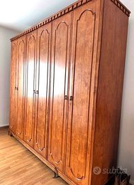 armadio in legno