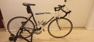 bici corsa con rulli 