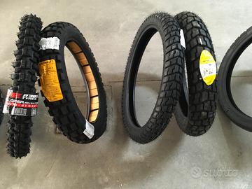 Gomme 120 90 18 , 90 90 21 e 130 80 18 coppie NEW